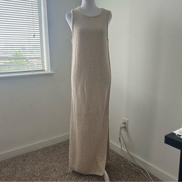 H&M Dresses & Skirts - Silk Blend Knit Dress